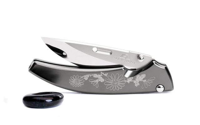 ROCKSTEAD , ROCKSTEAD SHU, ROCKSTEAD SHU CB-ZDP (KIKU), SHU CB-ZDP (KIKU), ROCKSTEAD Klappmesser, ROCKSTEAD folding knife, Gentlemanmesser, gentleman knife, Taschenmesser, pocket knife, Klingenstahl ZDP-189, blade steel ZDP-189